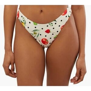 NEW WEWOREWHAT Classic Scoop Fruits Bikini Bottoms